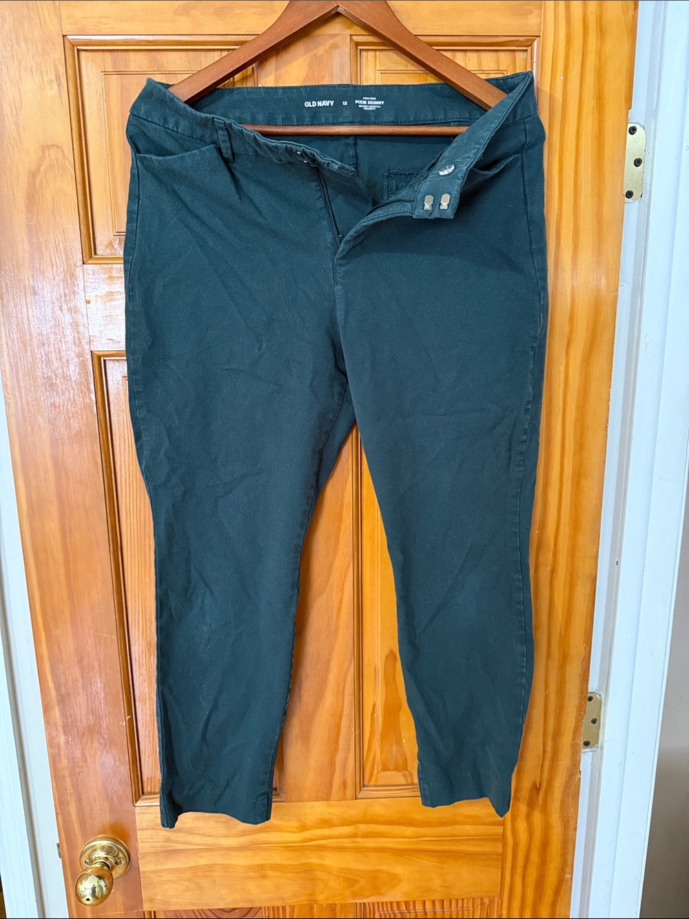 Old Navy Men's Dark Black Stretch Chinos